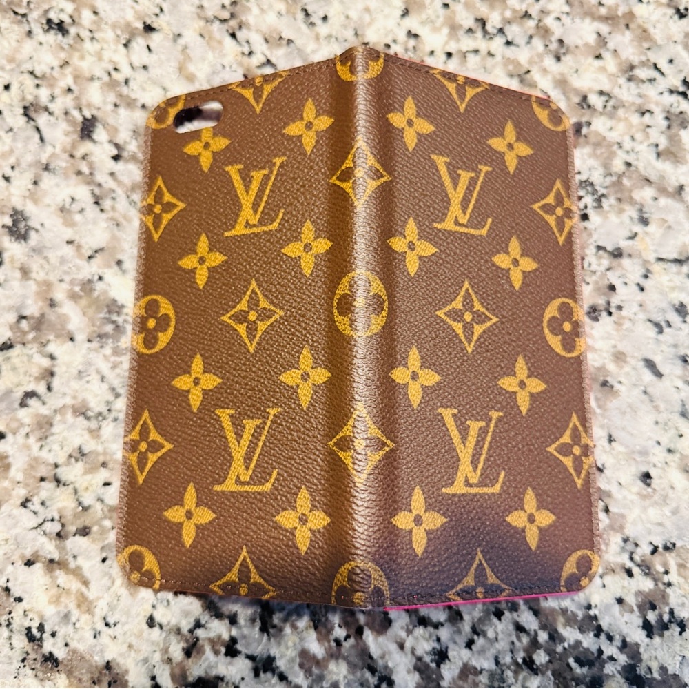 Louis Vuitton iphone 6/6S Plus Case